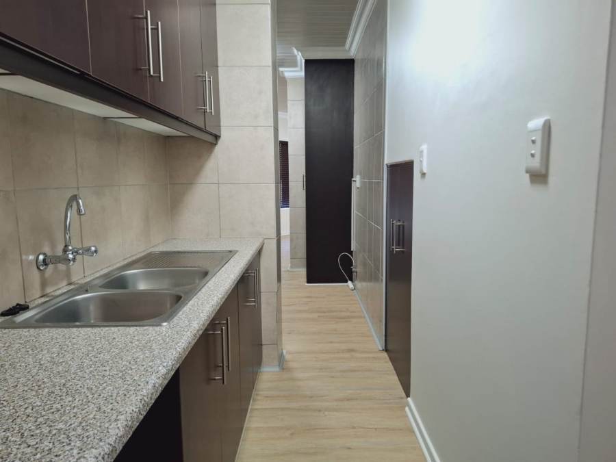 3 Bedroom Property for Sale in Langenhovenpark Free State